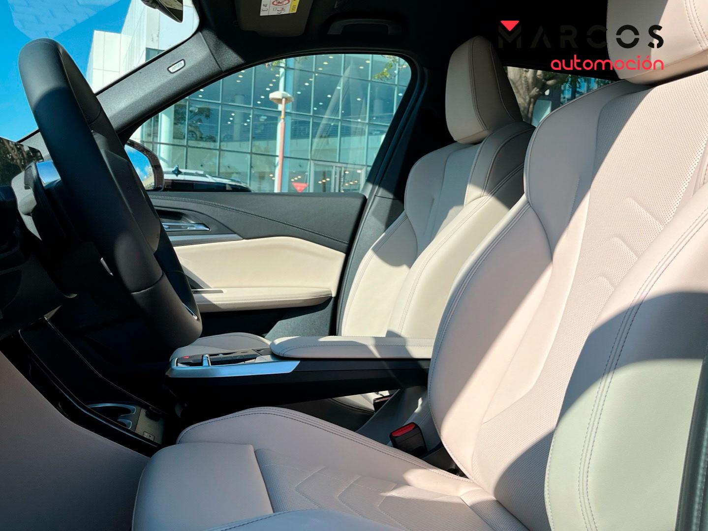 Foto BMW iX1 10