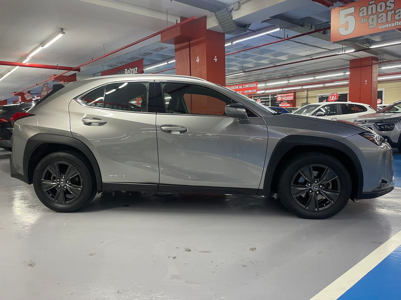 Foto Lexus UX 14