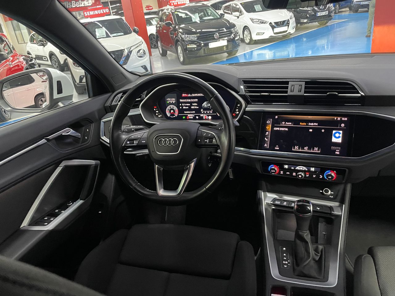 Foto Audi Q3 11