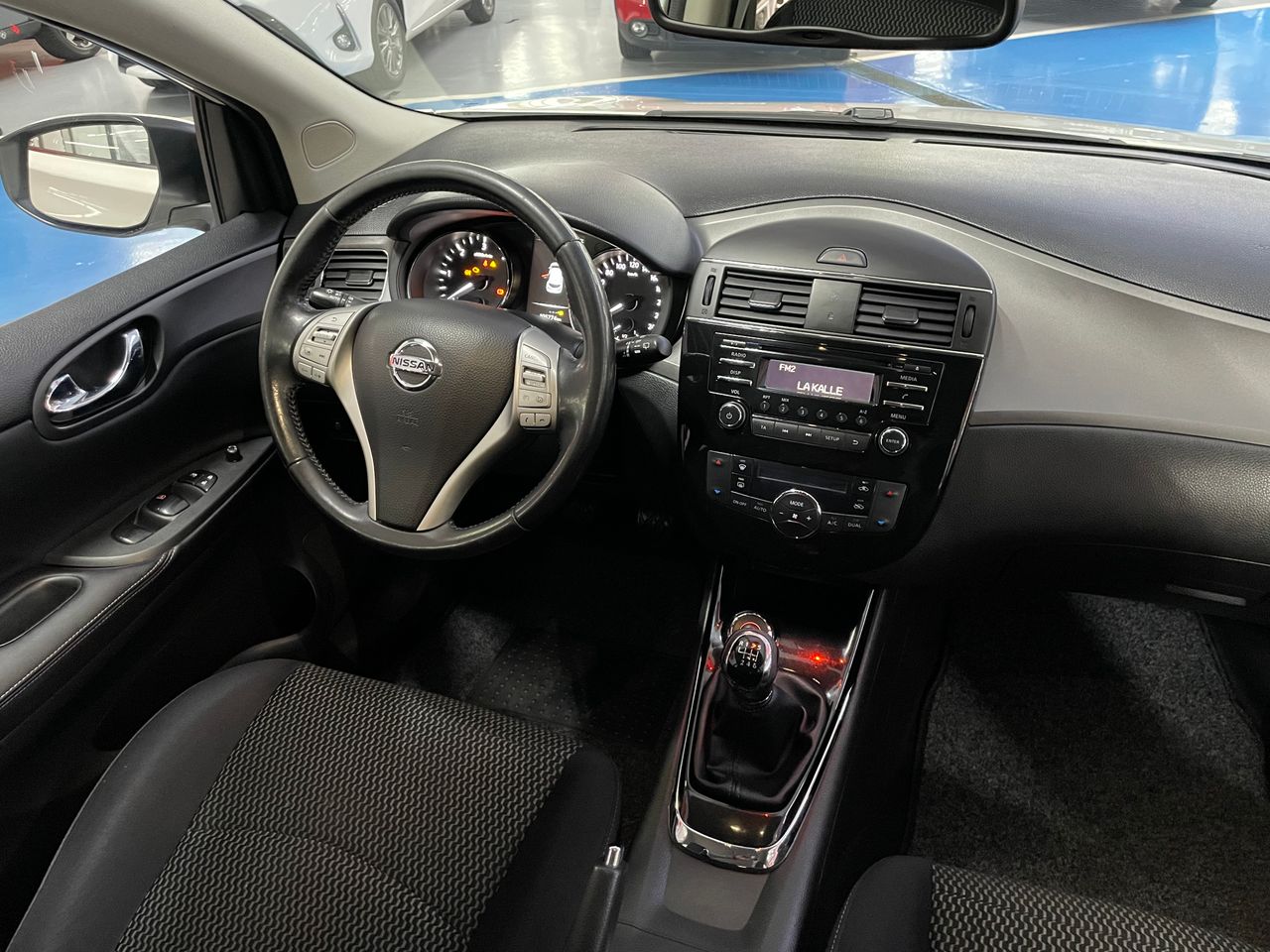 Foto Nissan Pulsar 12