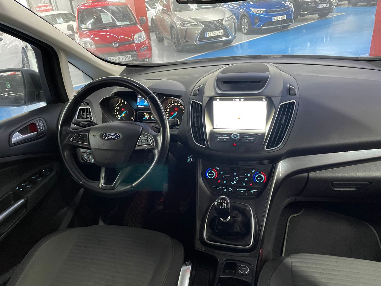 Foto Ford Grand C-MAX 11