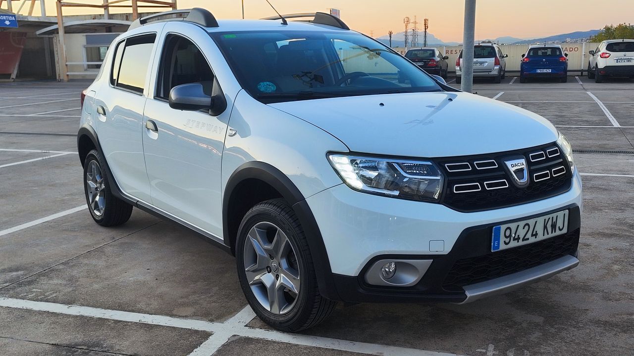 Foto Dacia Sandero 1