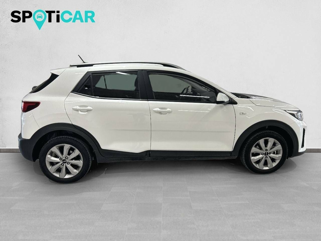 Foto Kia Stonic 2