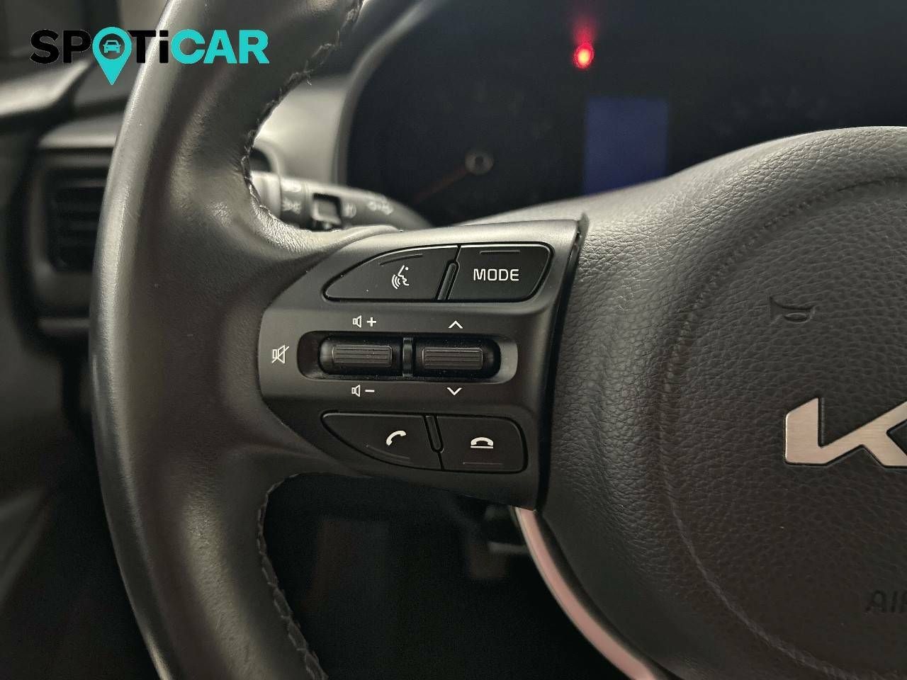 Foto Kia Stonic 11