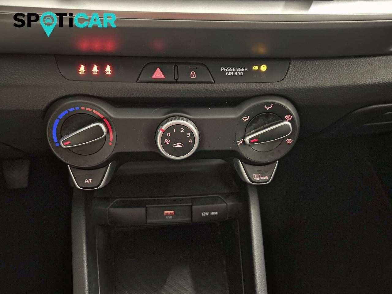 Foto Kia Stonic 15