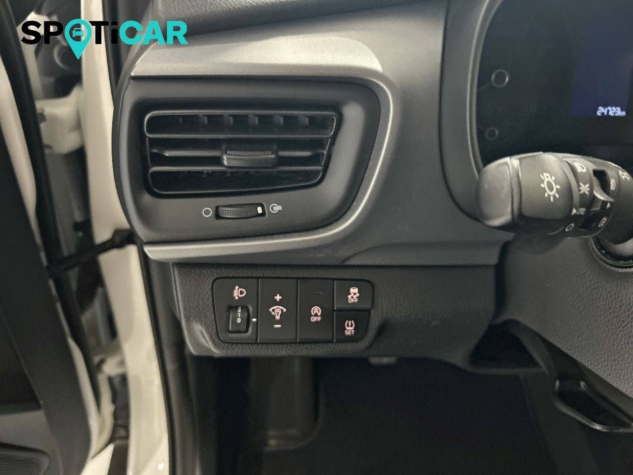 Foto Kia Stonic 19