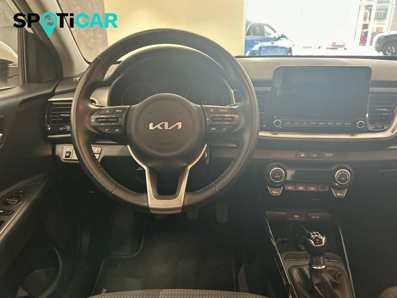 Foto Kia Stonic 8