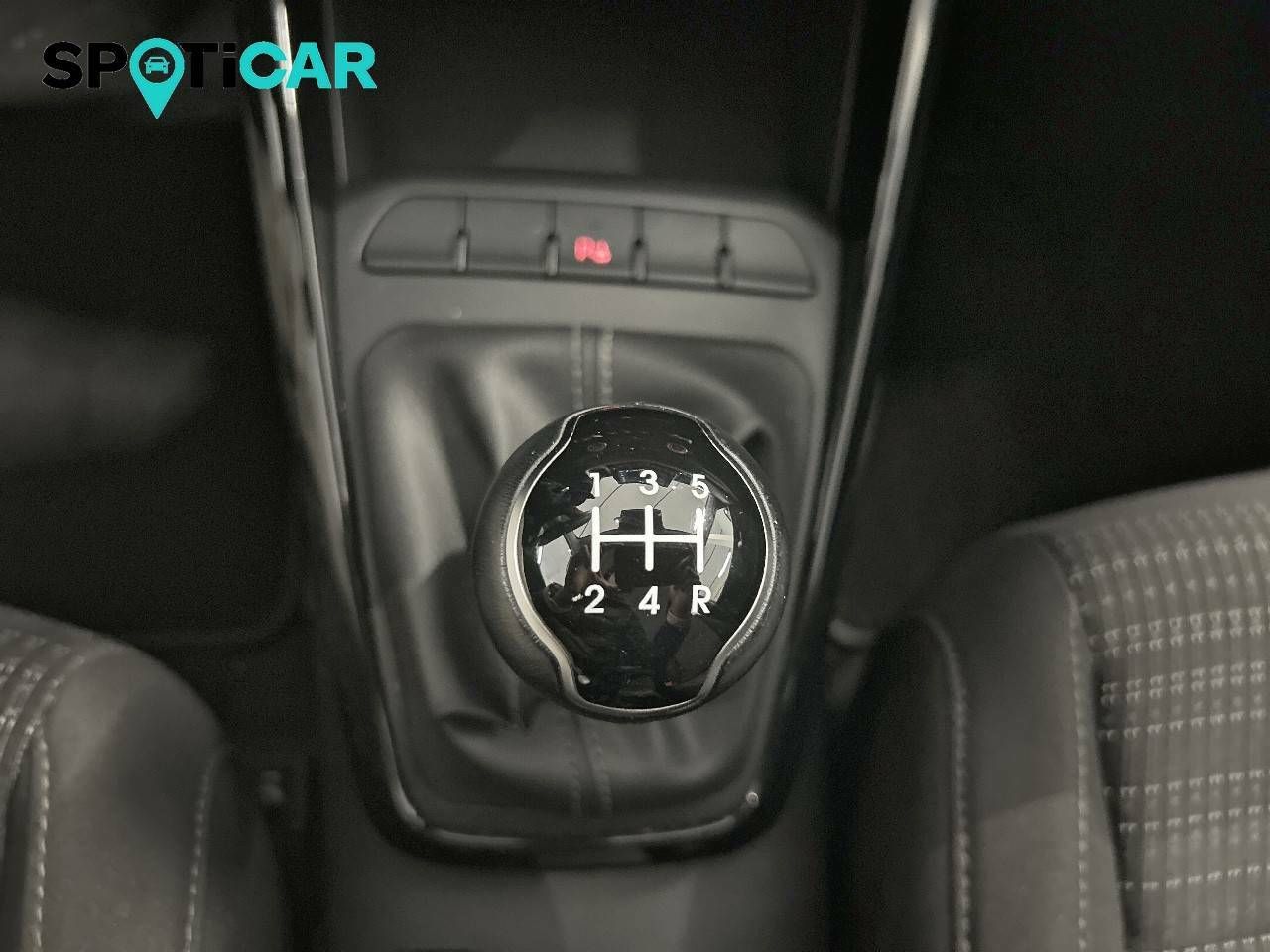 Foto Kia Stonic 15