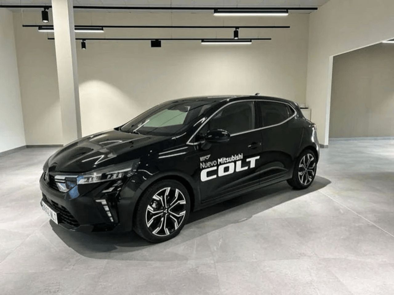 Foto Mitsubishi Colt 2