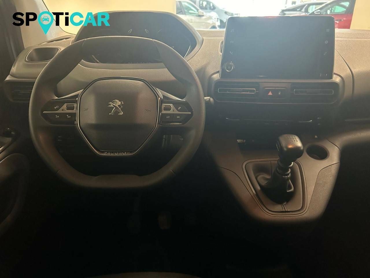 Foto Peugeot Rifter 11