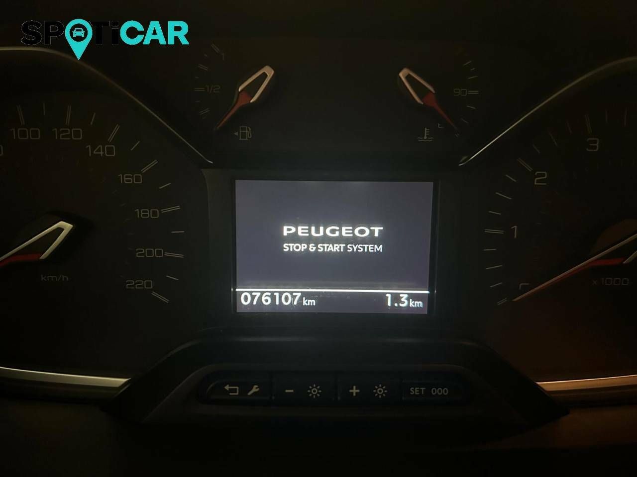 Foto Peugeot Rifter 16