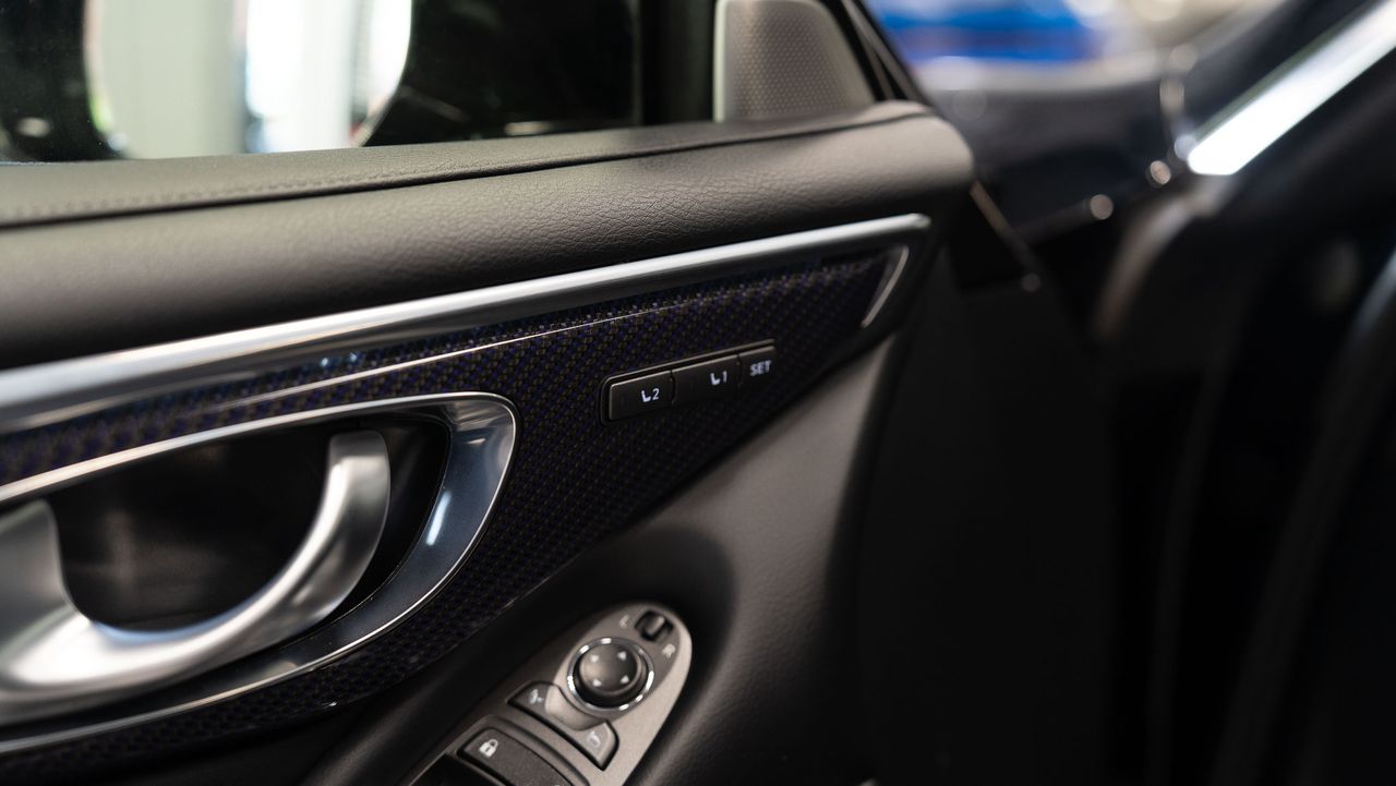 Foto Infiniti Q60 27