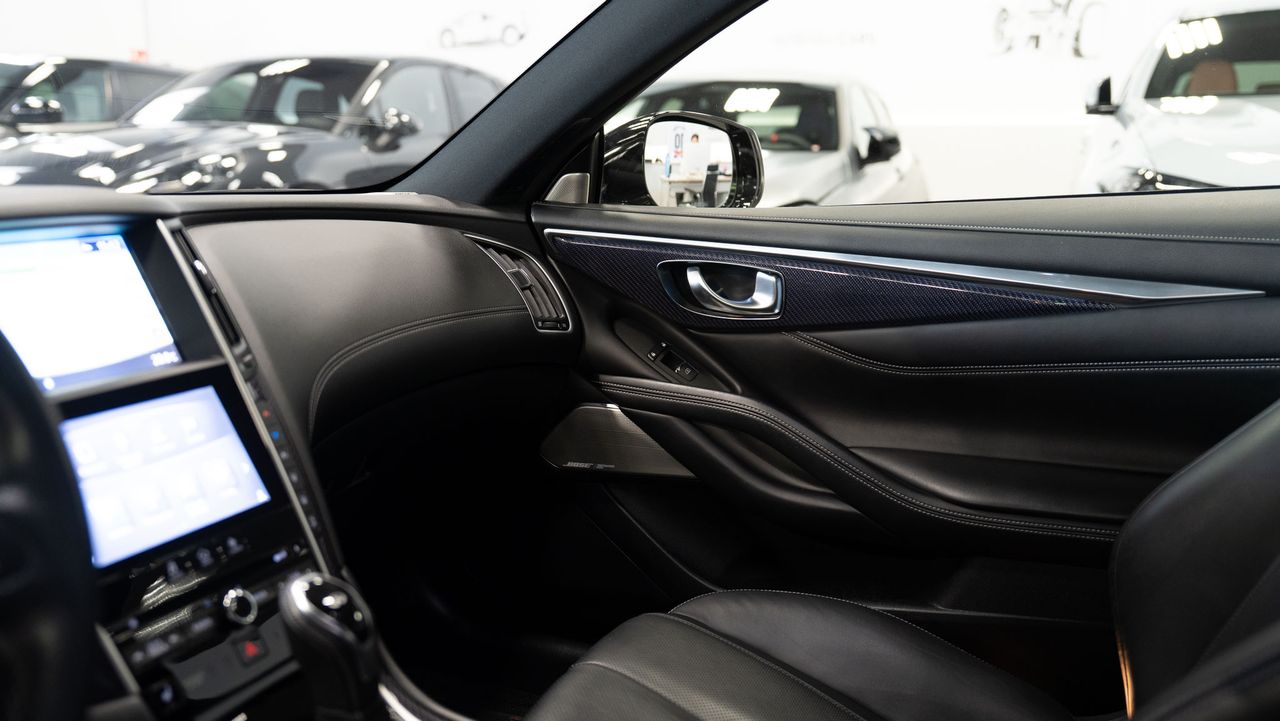 Foto Infiniti Q60 28