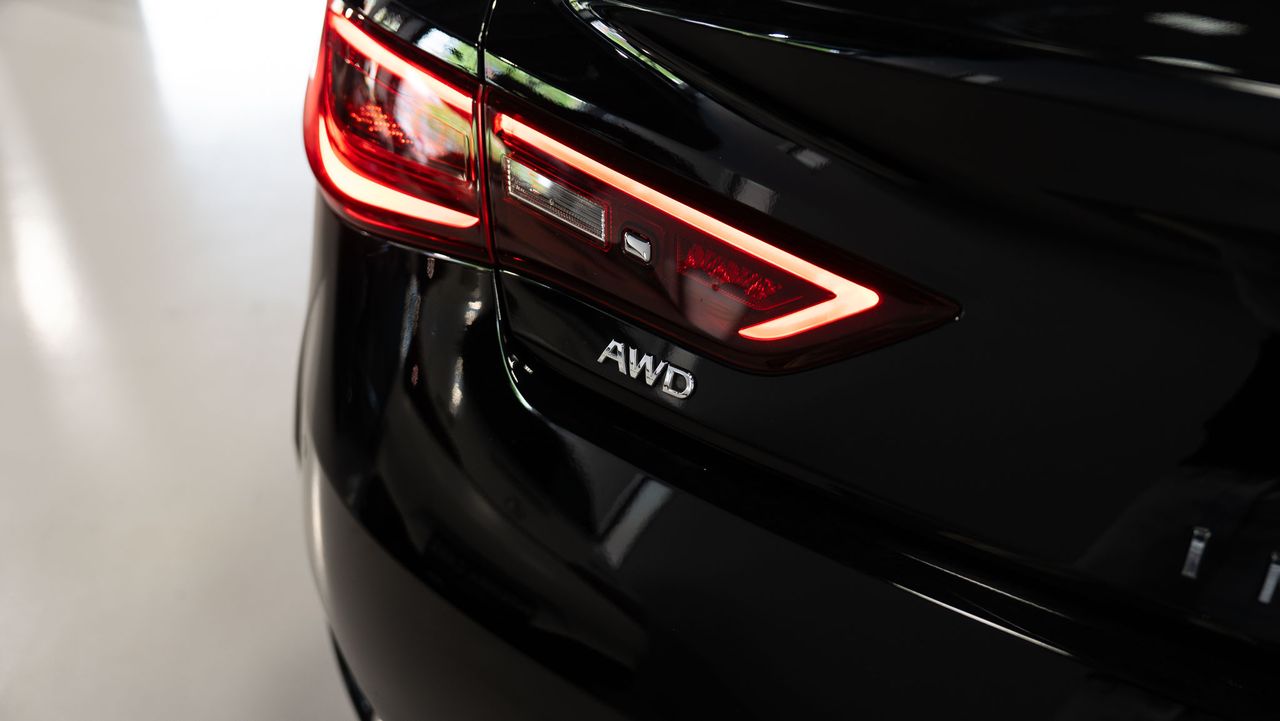 Foto Infiniti Q60 35