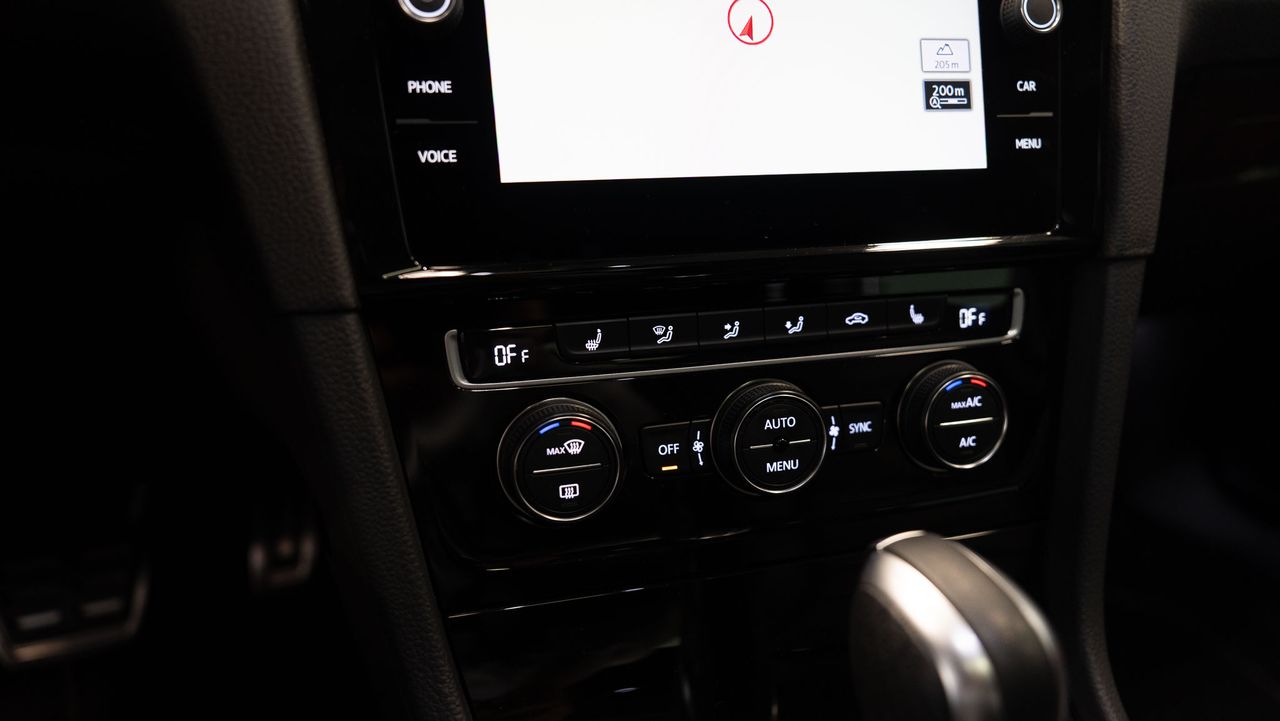 Foto Volkswagen Golf 15