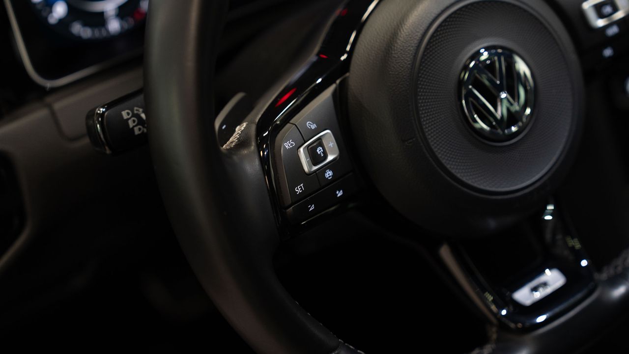 Foto Volkswagen Golf 31