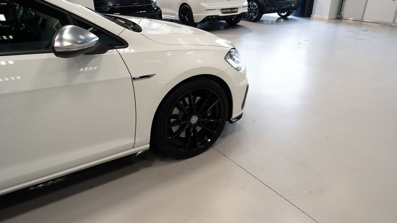 Foto Volkswagen Golf 43