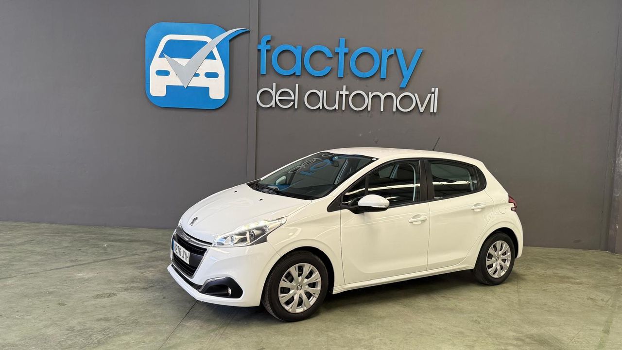 Foto Peugeot 208 1