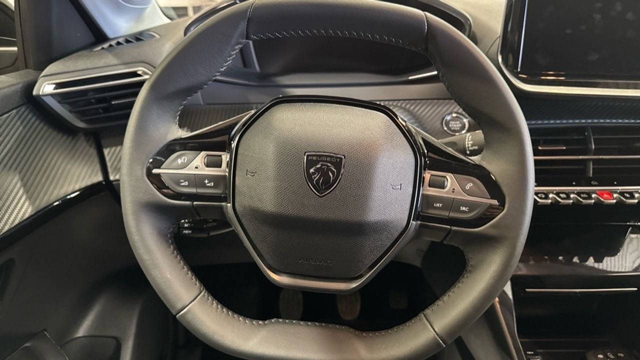 Foto Peugeot 208 9