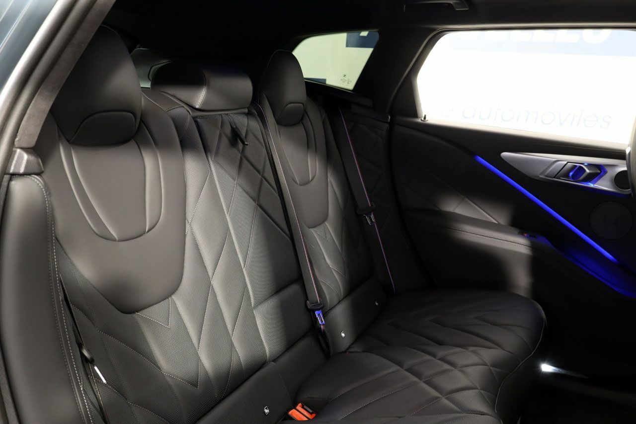 Foto BMW XM 9