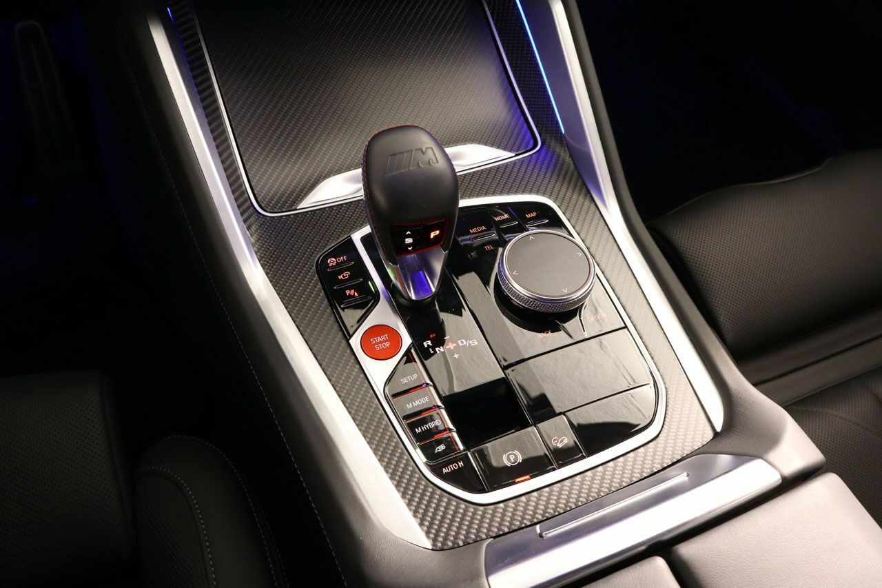 Foto BMW XM 32