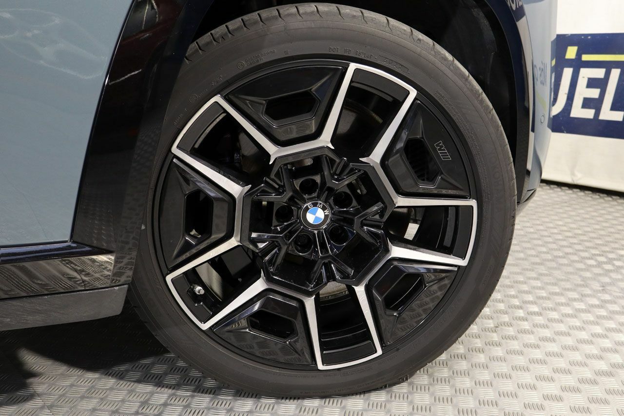 Foto BMW XM 40