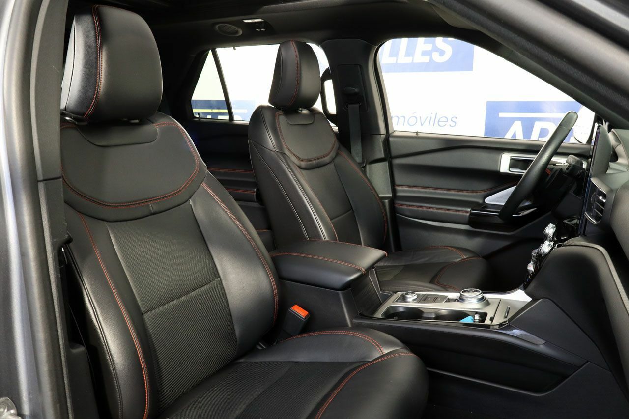 Foto Ford Explorer 8