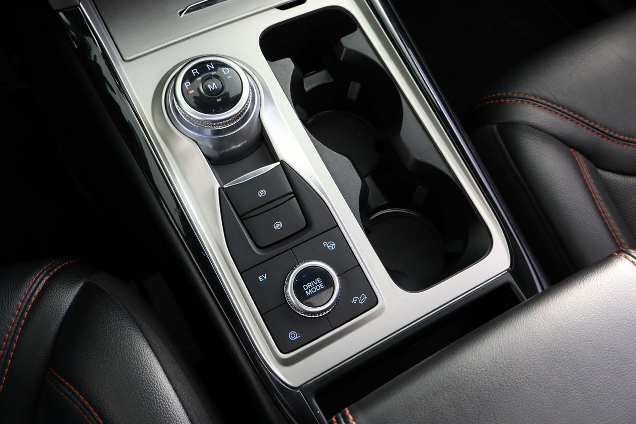 Foto Ford Explorer 29