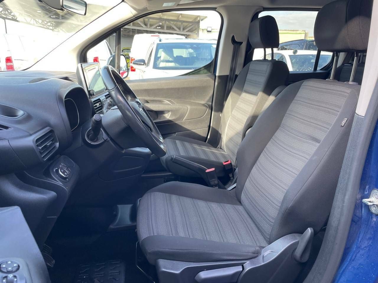 Foto Opel Combo 9
