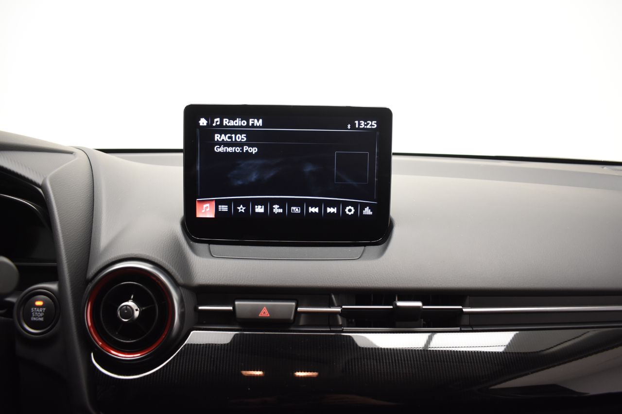 Foto Mazda Mazda2 26