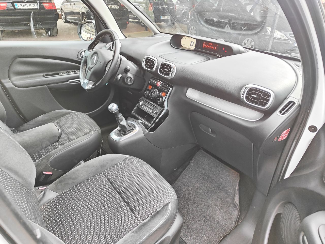Foto Citroën C3 Picasso 10