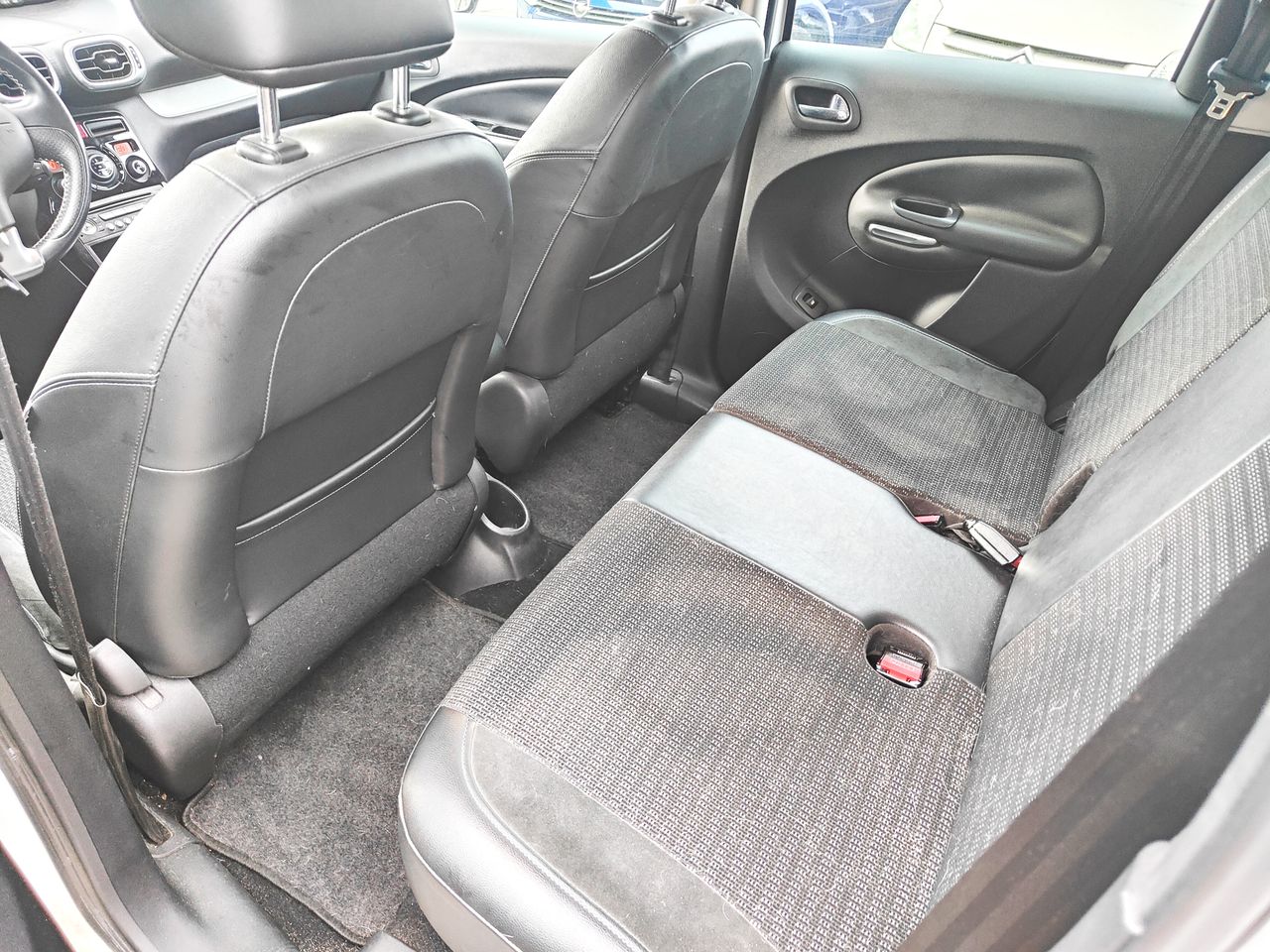 Foto Citroën C3 Picasso 11