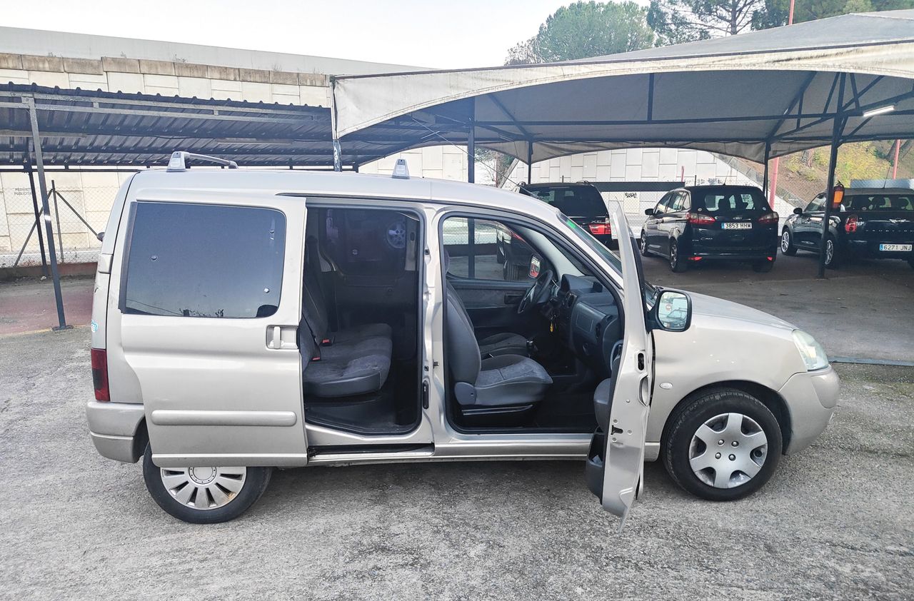 Foto Citroën Berlingo 16