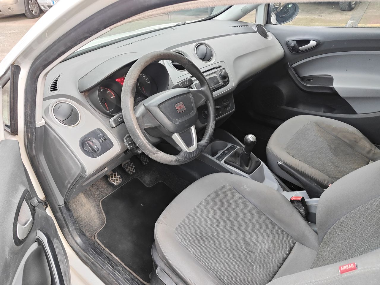 Foto Seat Ibiza 9