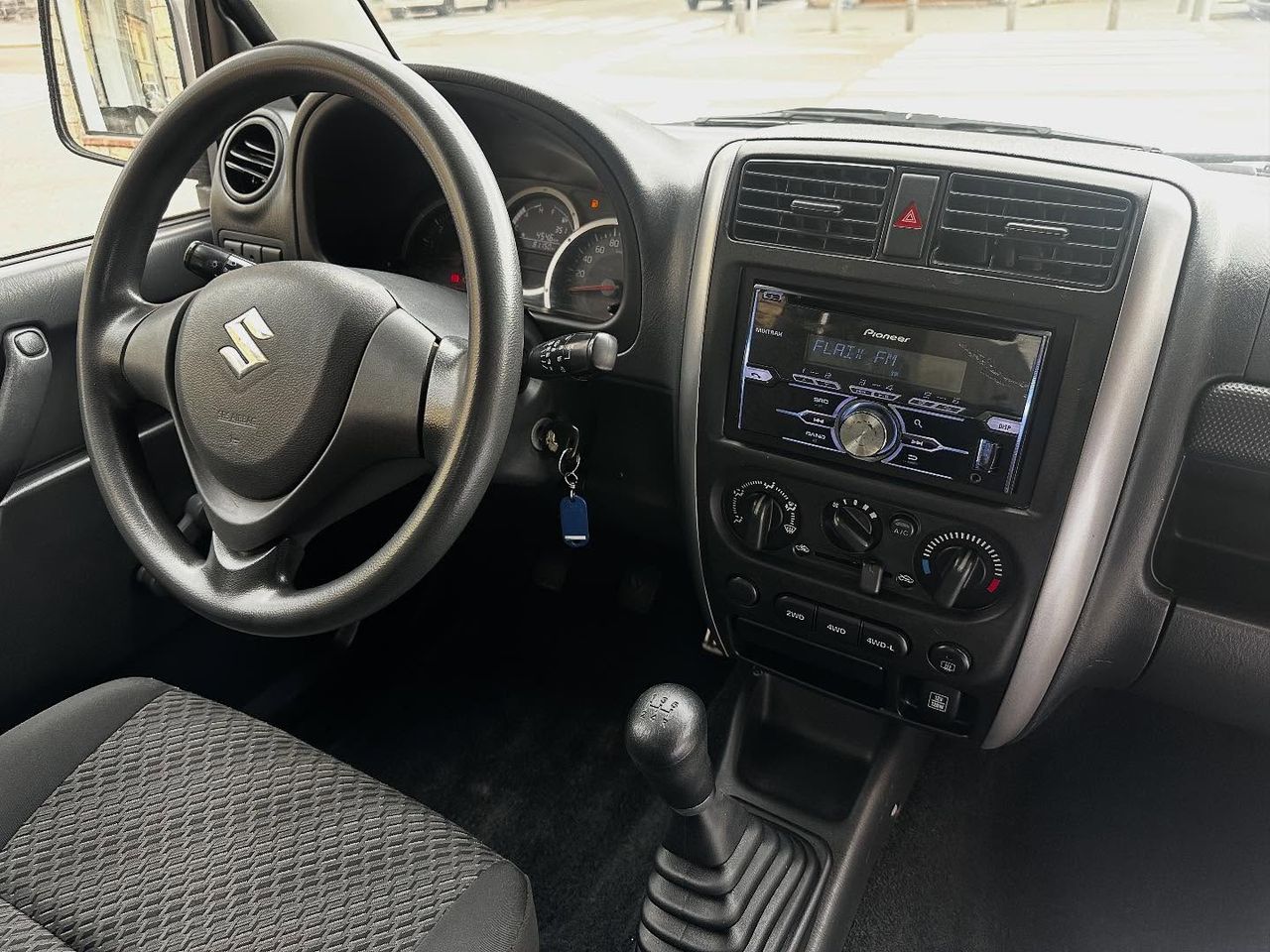 Foto Suzuki Jimny 8