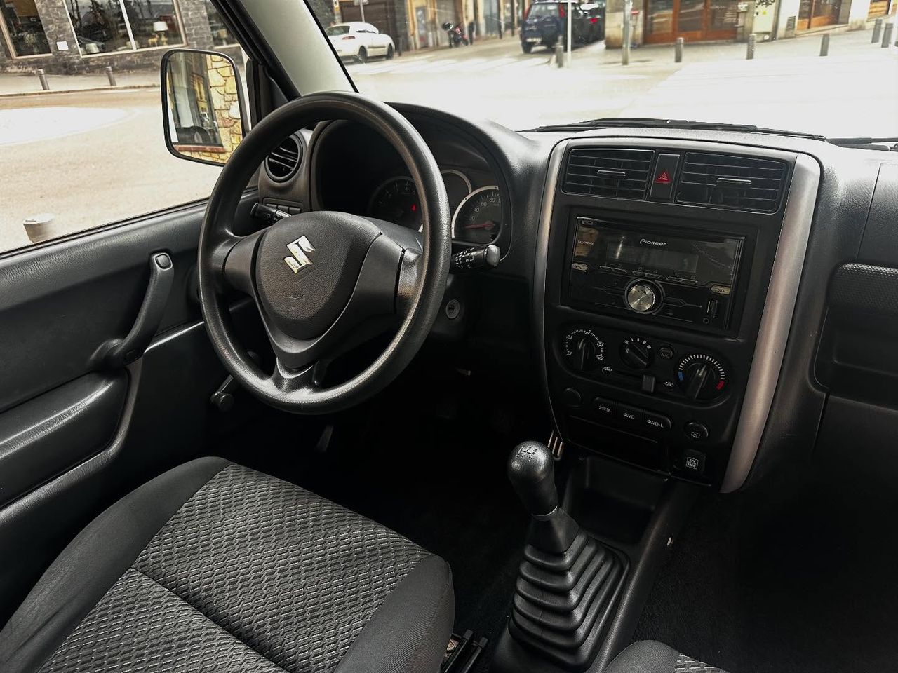 Foto Suzuki Jimny 9