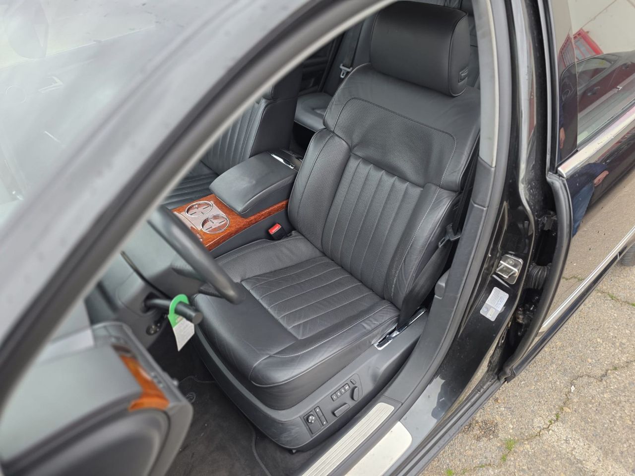 Foto Volkswagen Phaeton 11