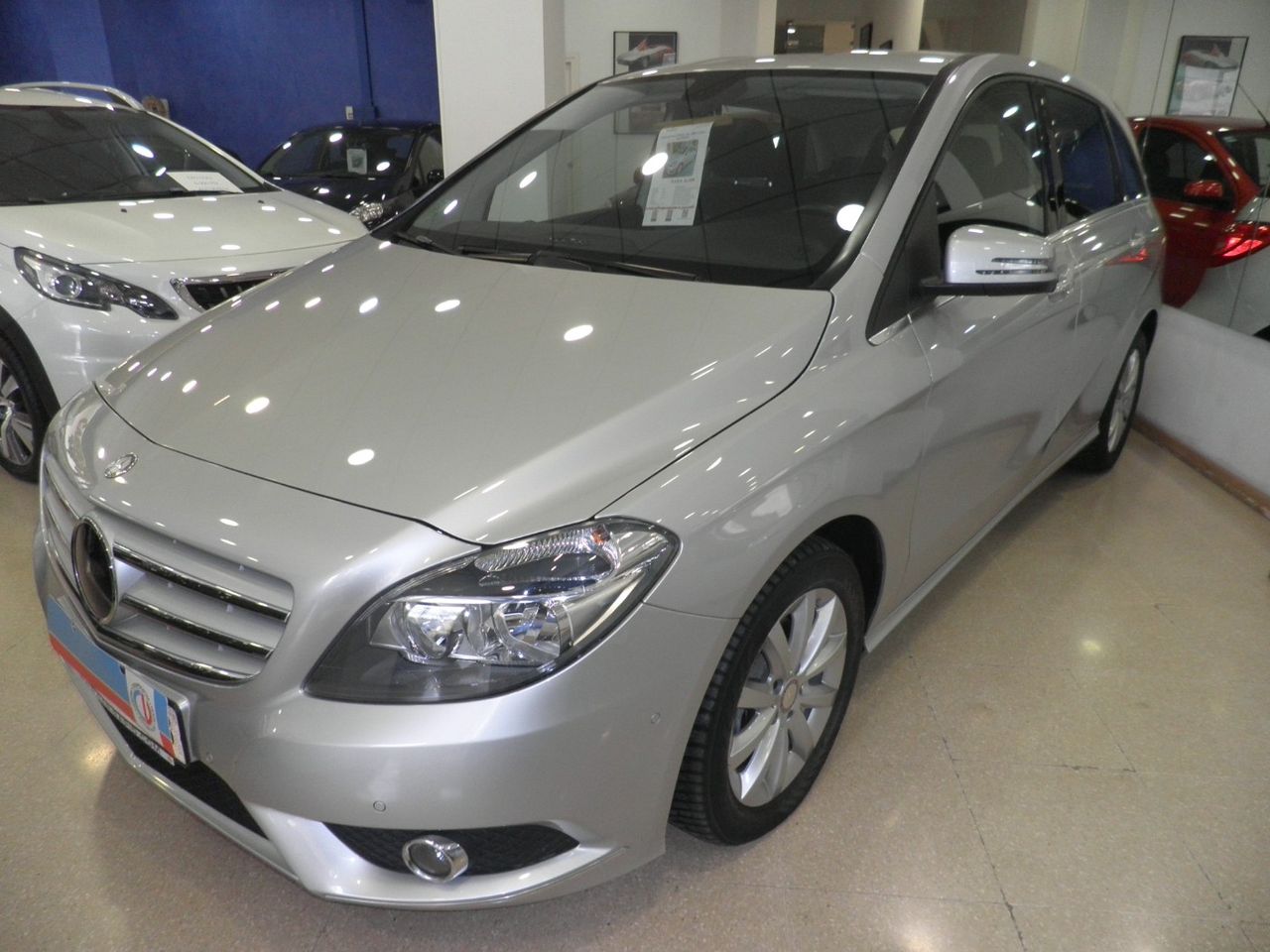 Foto Mercedes-Benz Clase B 1