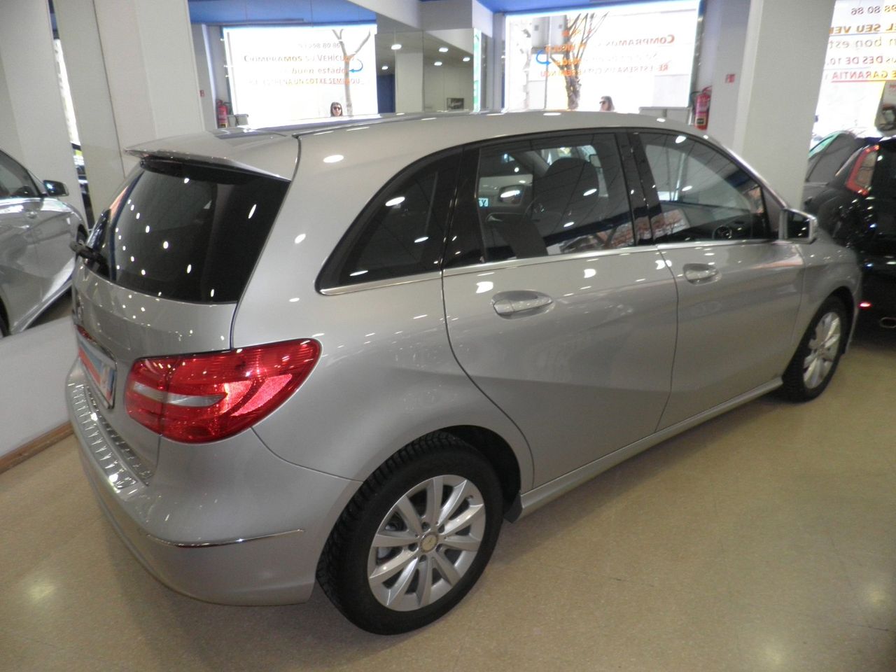 Foto Mercedes-Benz Clase B 6