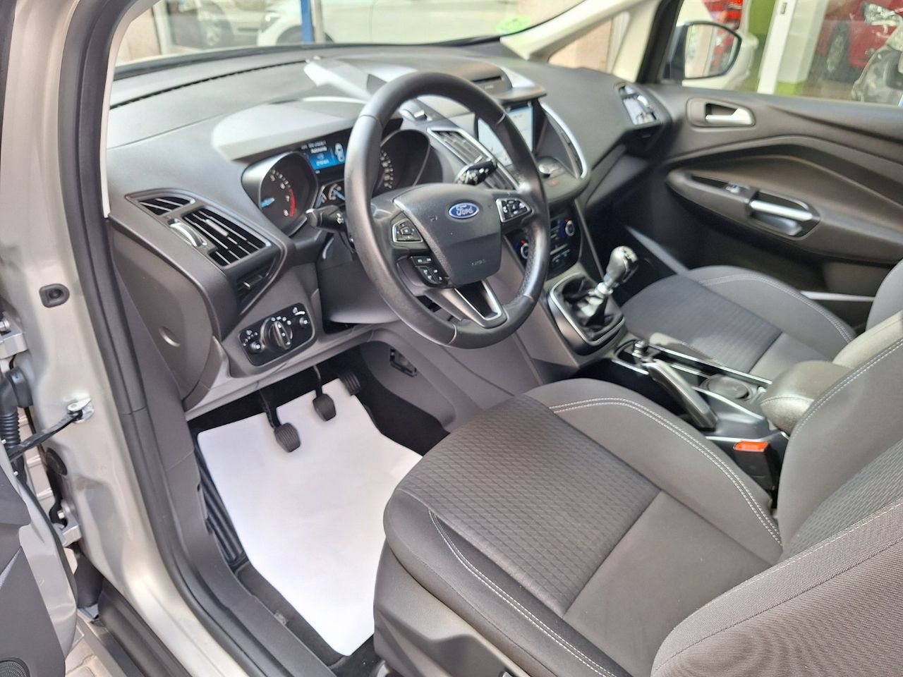 Foto Ford C-Max 15