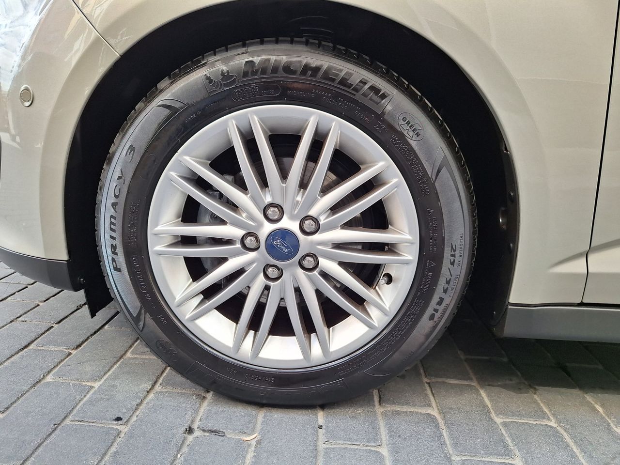 Foto Ford C-Max 16