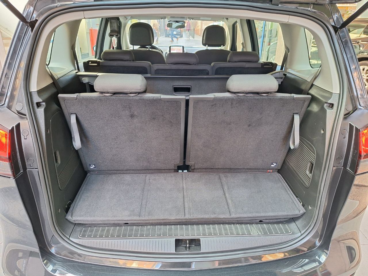 Foto Opel Zafira 8