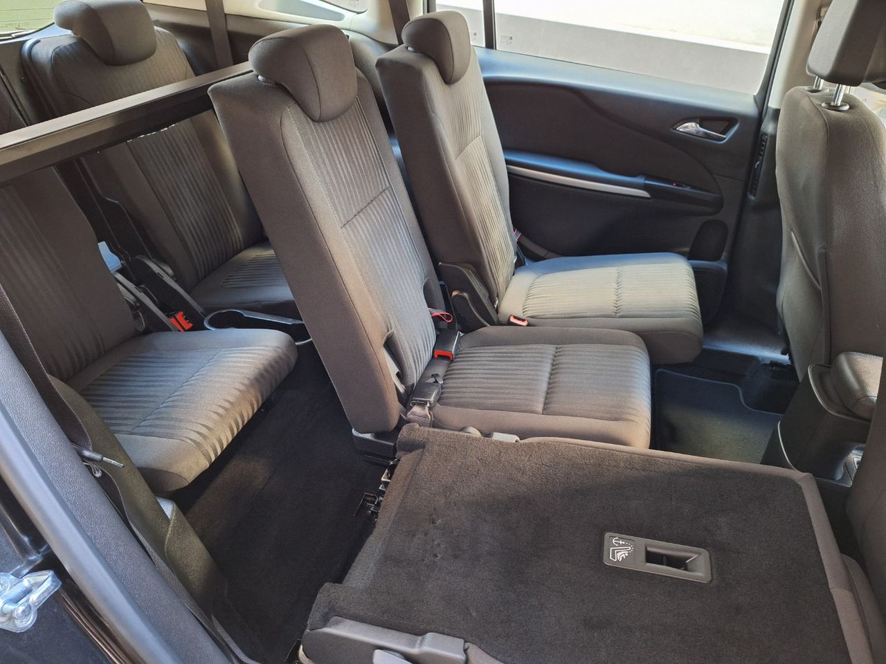 Foto Opel Zafira 16