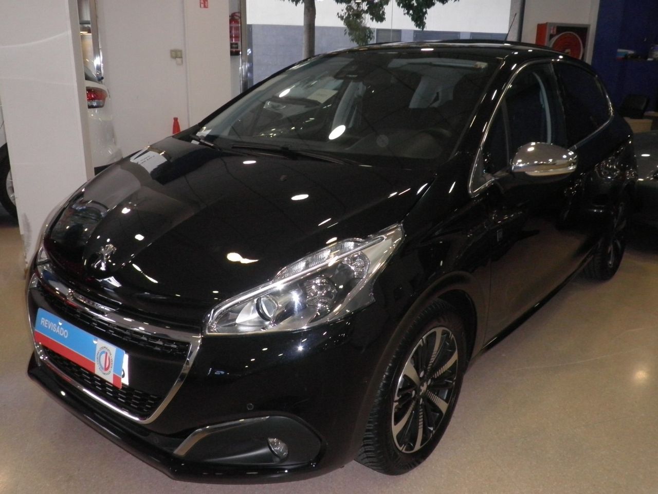 Foto Peugeot 208 1