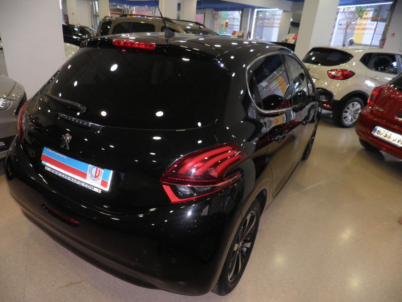 Foto Peugeot 208 10
