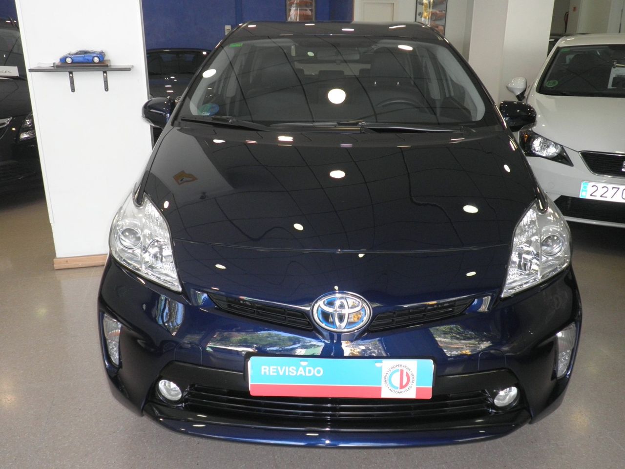 Foto Toyota Prius 3