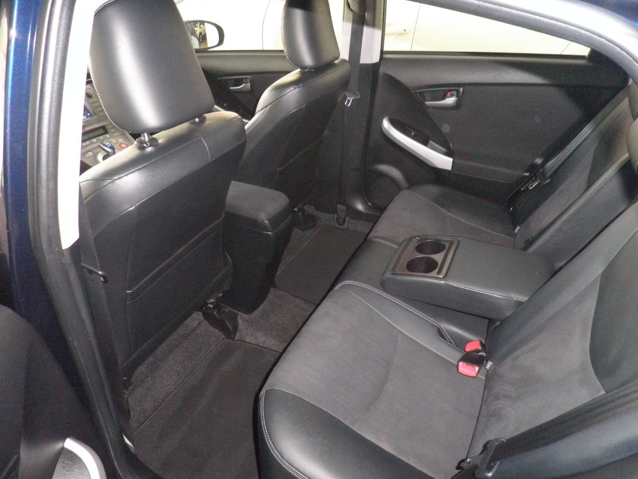 Foto Toyota Prius 8