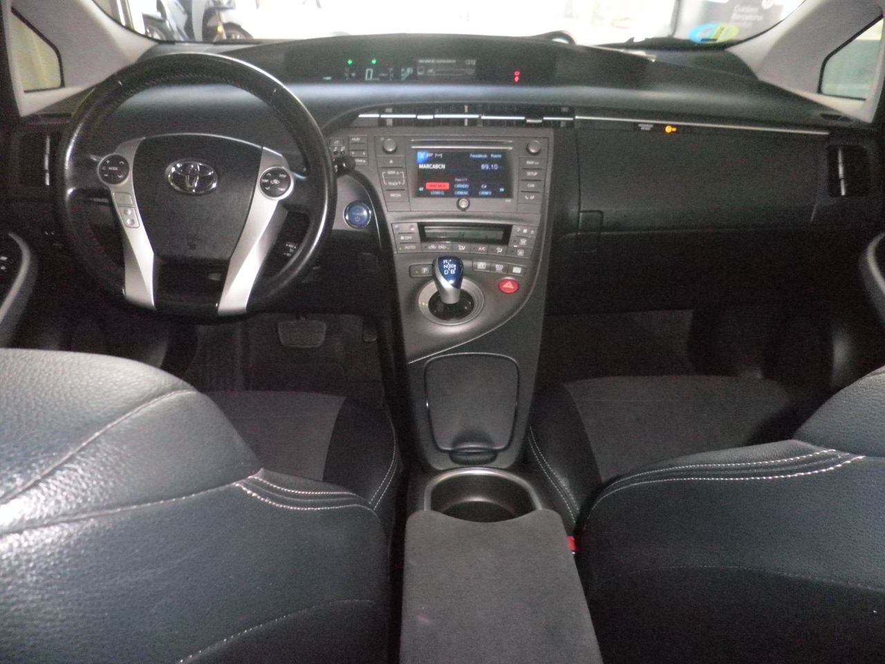 Foto Toyota Prius 11