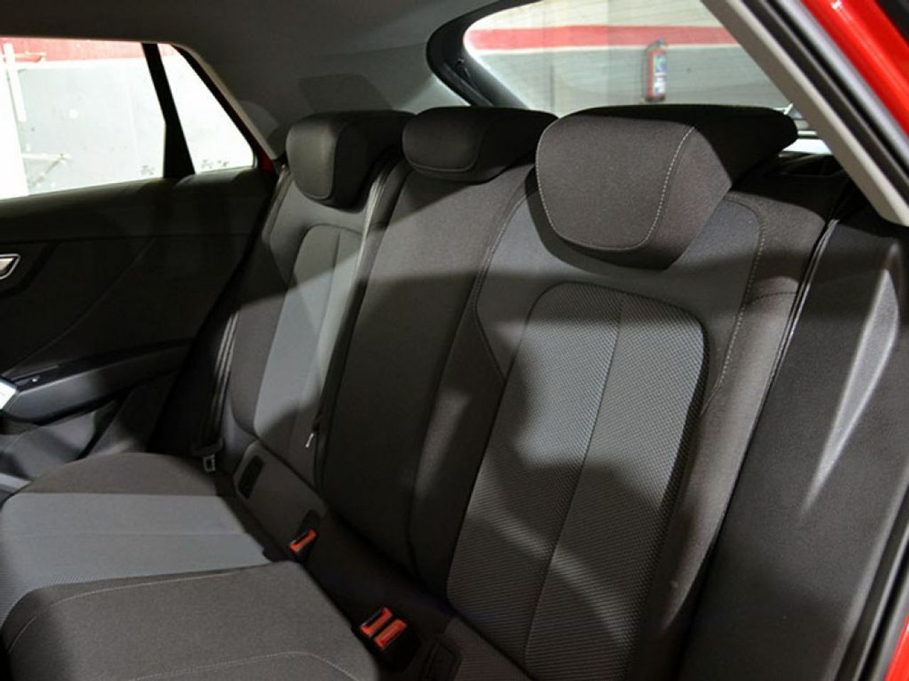 Foto Audi Q2 13