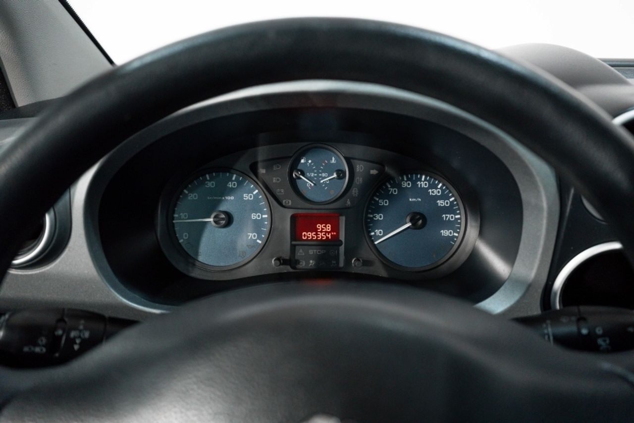 Foto Peugeot Partner 13